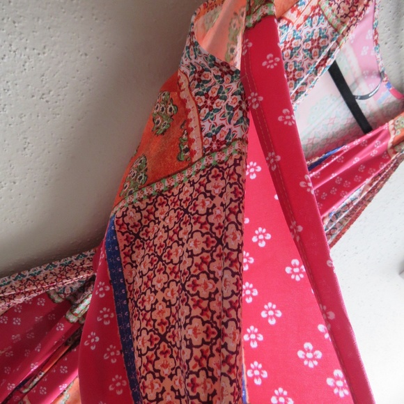 BRAND NEW Jumpsuit with elastic and waist tie - Picture 4 of 5